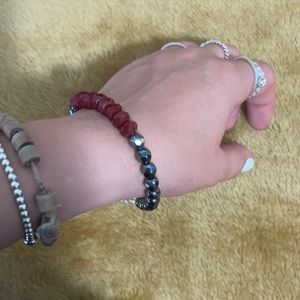 Mixed hematite and glass bracelet